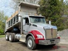 2017 KENWORTH T880 T/A DUMP TRUCK