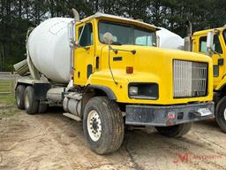 1997 INTERNATIONAL PAYSTAR 5000 CONCRETE TRUCK