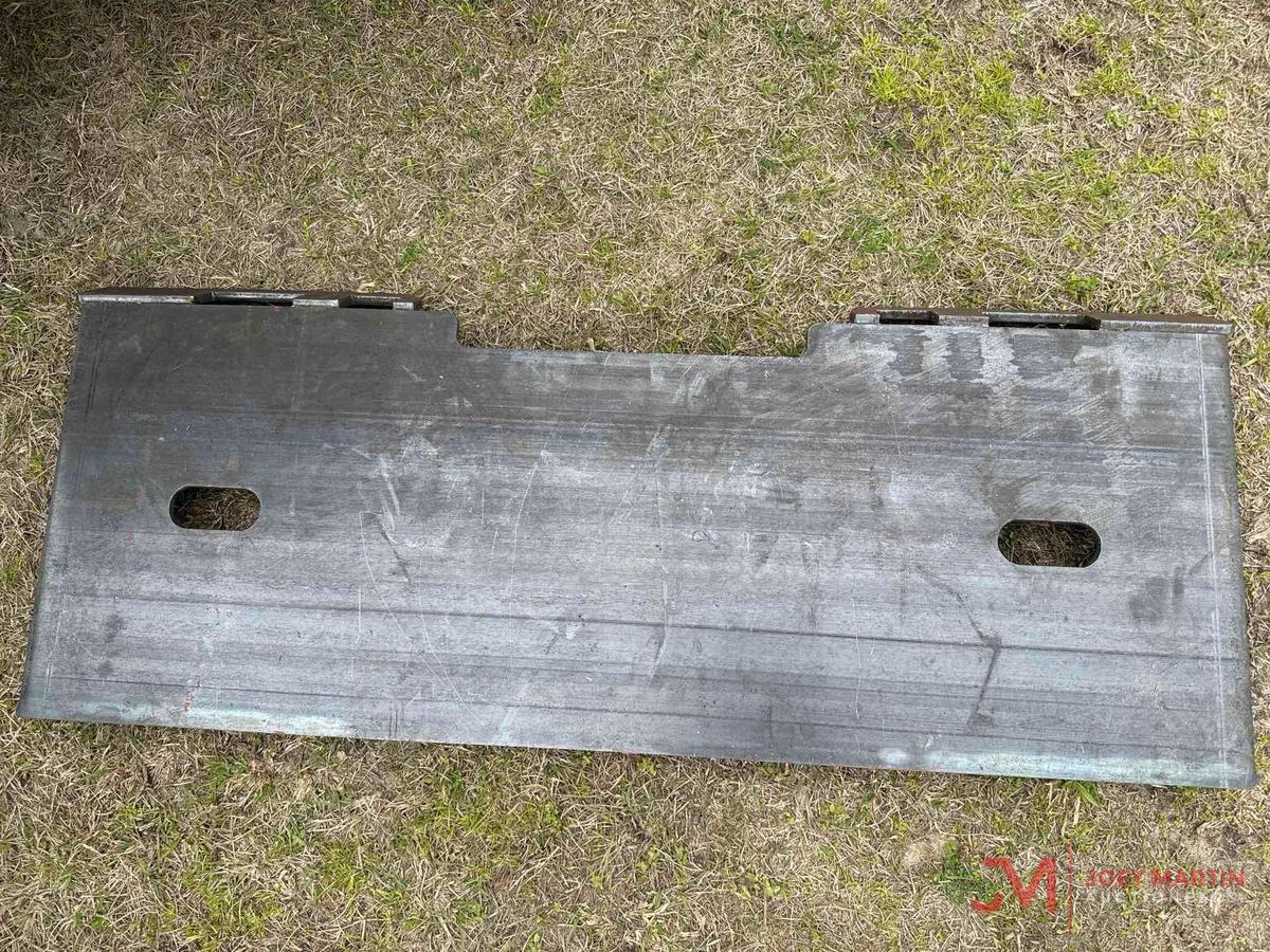 SKID STEER BACKING PLATE