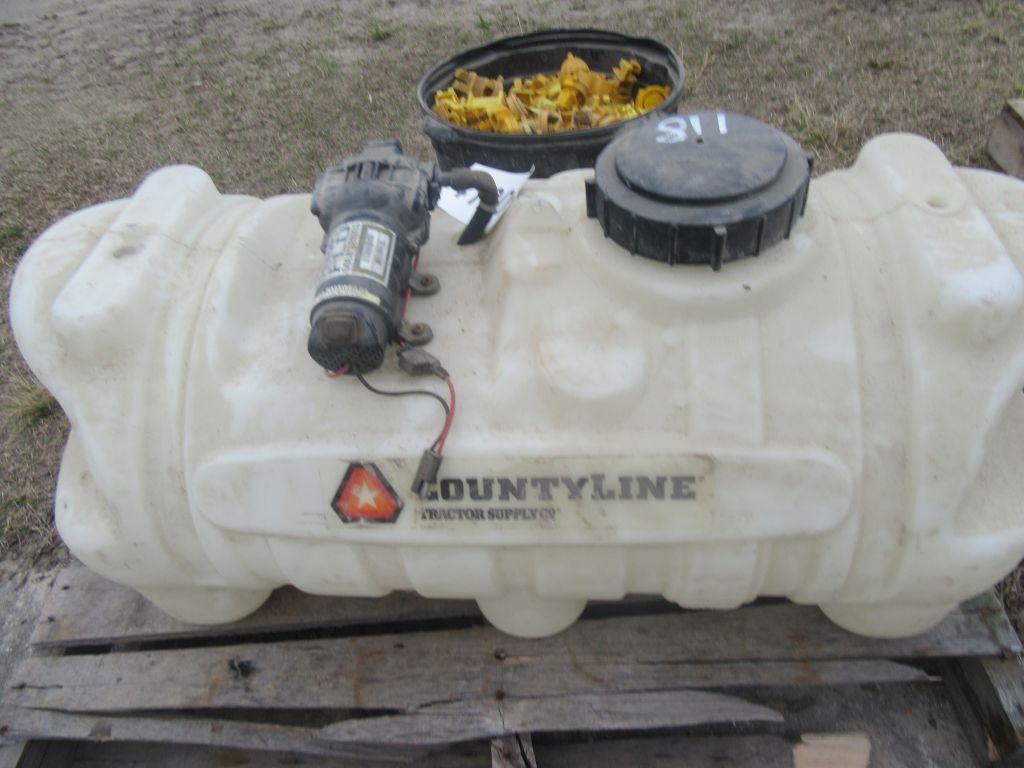 (4120) CountyLine 25 Gallon Poly Tank