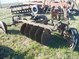 (6120)  John Deere 5 Disc Tiller