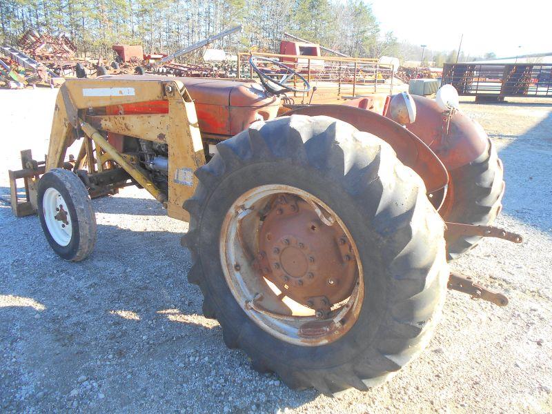 (6168)  Massey Ferguson 65 Tractor