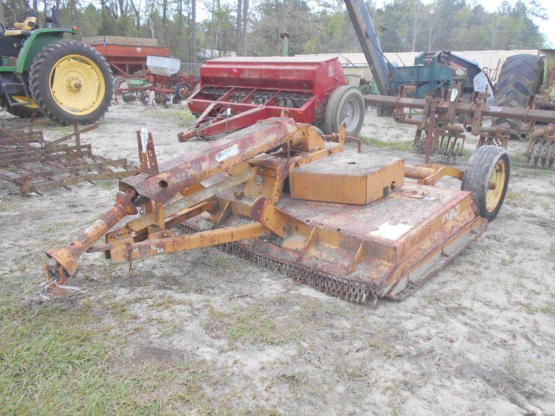 (5346)  Woods D80 Mower