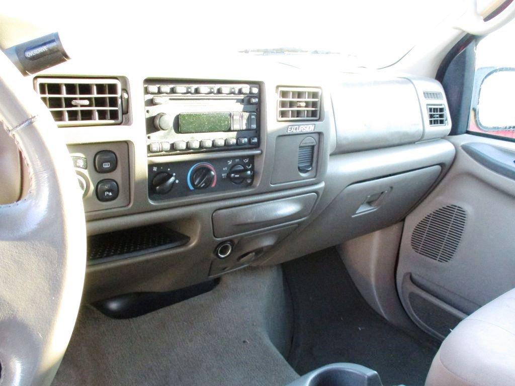 ABSOLUTE 2002 FORD EXCURSION 4WD,