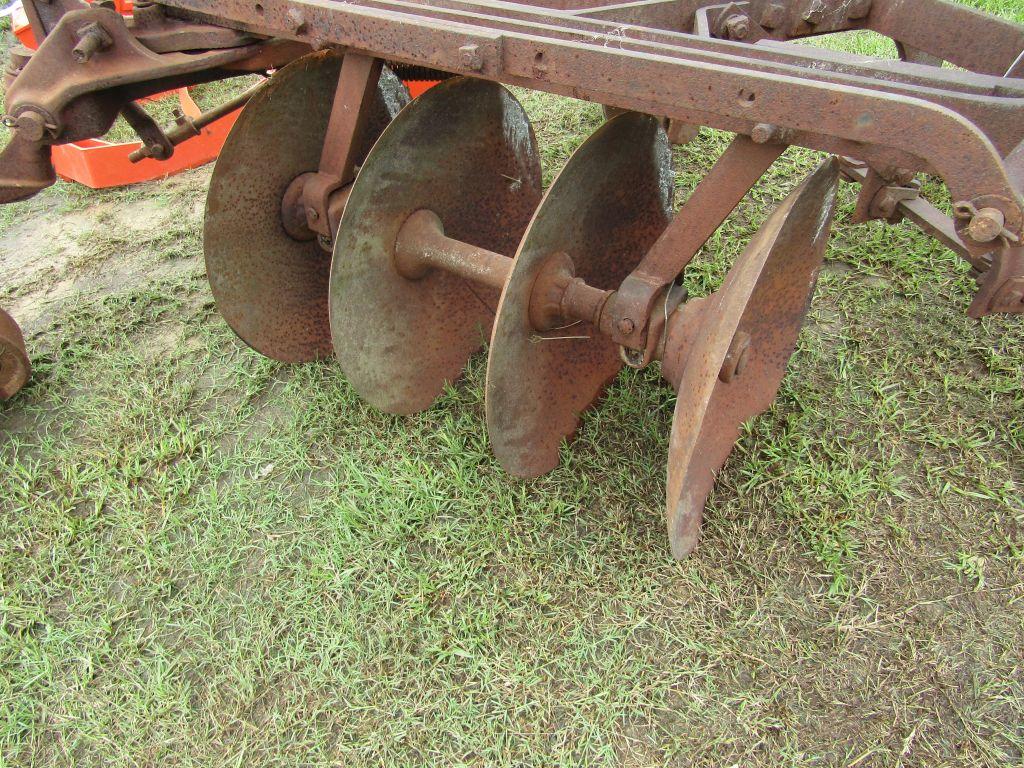 JOHN DEERE ANTIQUE 4 DISC TILLER