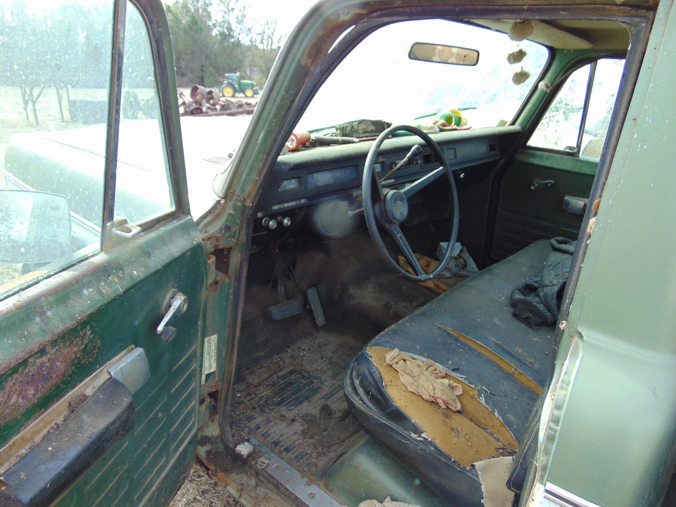 1974 INTERNATIONAL PICK UP,