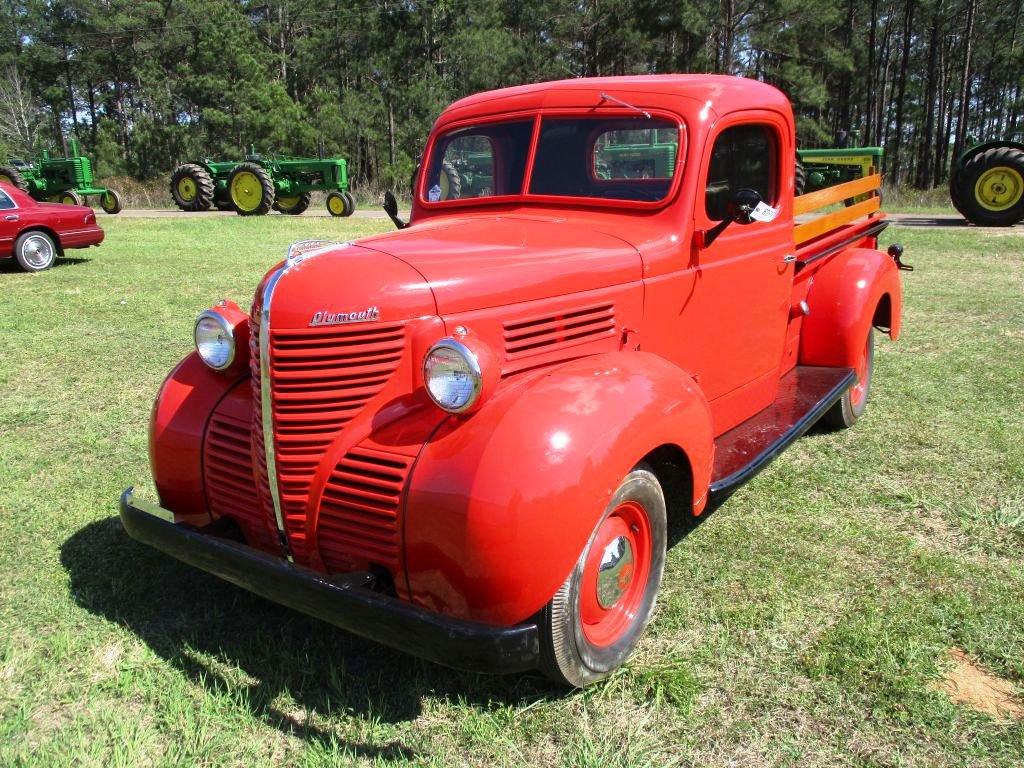 1939 PLYMOUTH PT-81 TRUCK