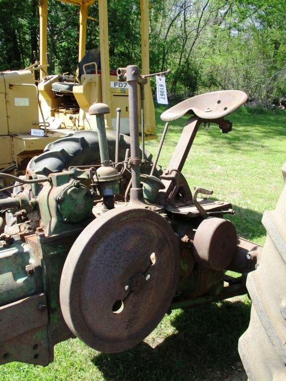 1944 JOHN DEERE MODEL A,