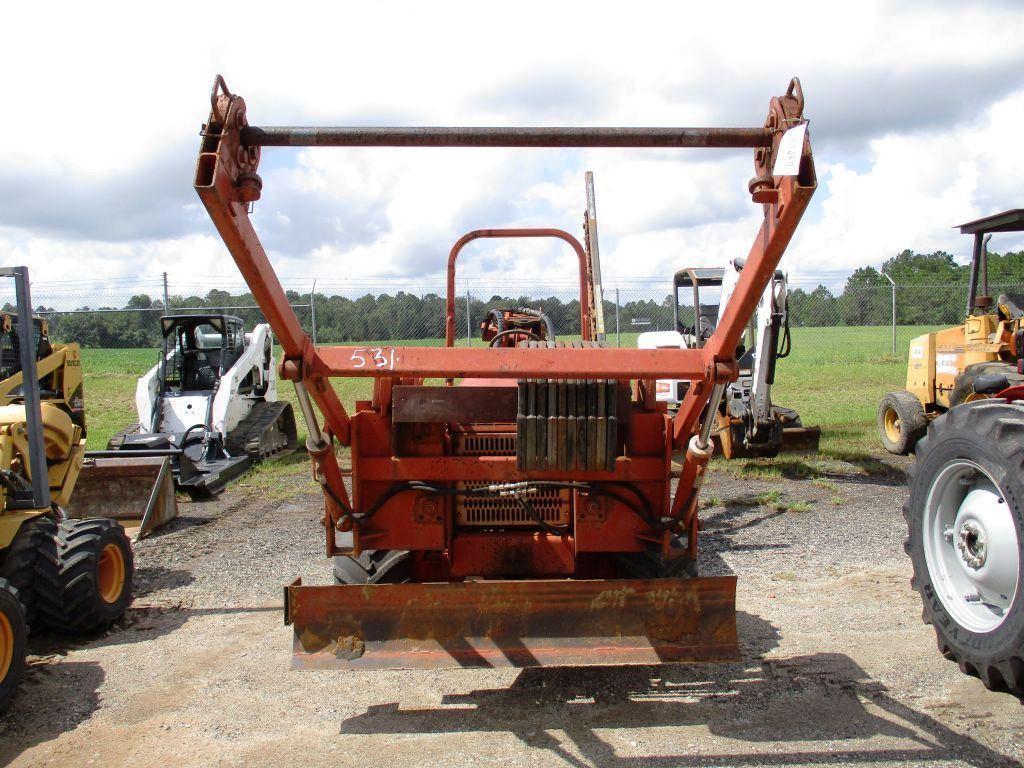 DITCH WITCH 5700 4 WHEEL DRIVE TRENCHER,