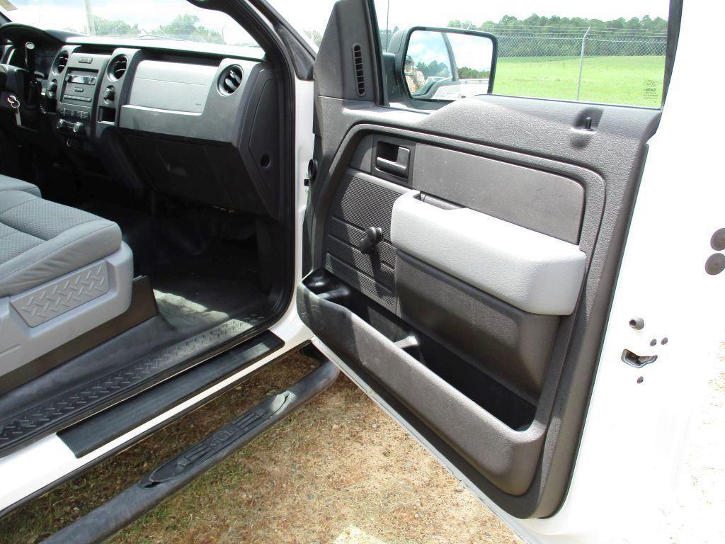 2012 FORD F-150 EXTENDED CAB 4 WHEEL DRIVE,