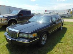 1996 LINCOLN TOWNCAR