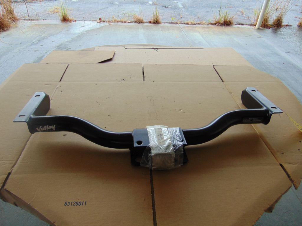 VALLEY MODEL 81990 RECEIVER HITCH,