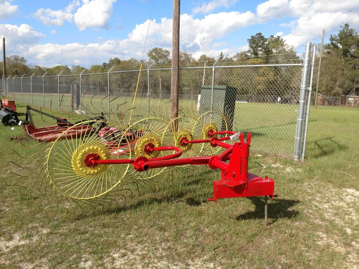 3PT HITCH 4 WHEEL HAY RAKE