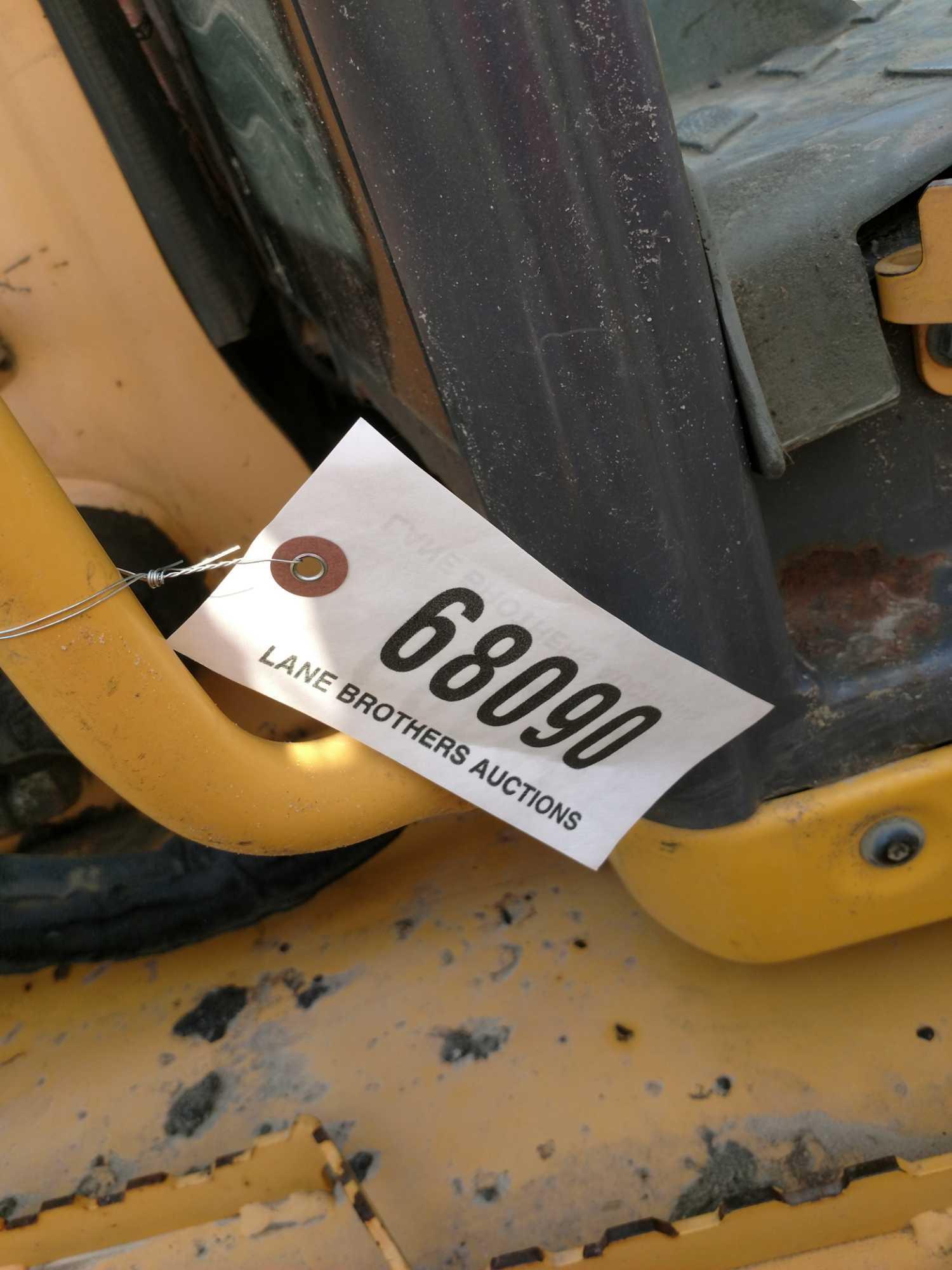 2012 VOLVO BL60B 4WD BACKHOE LOADER