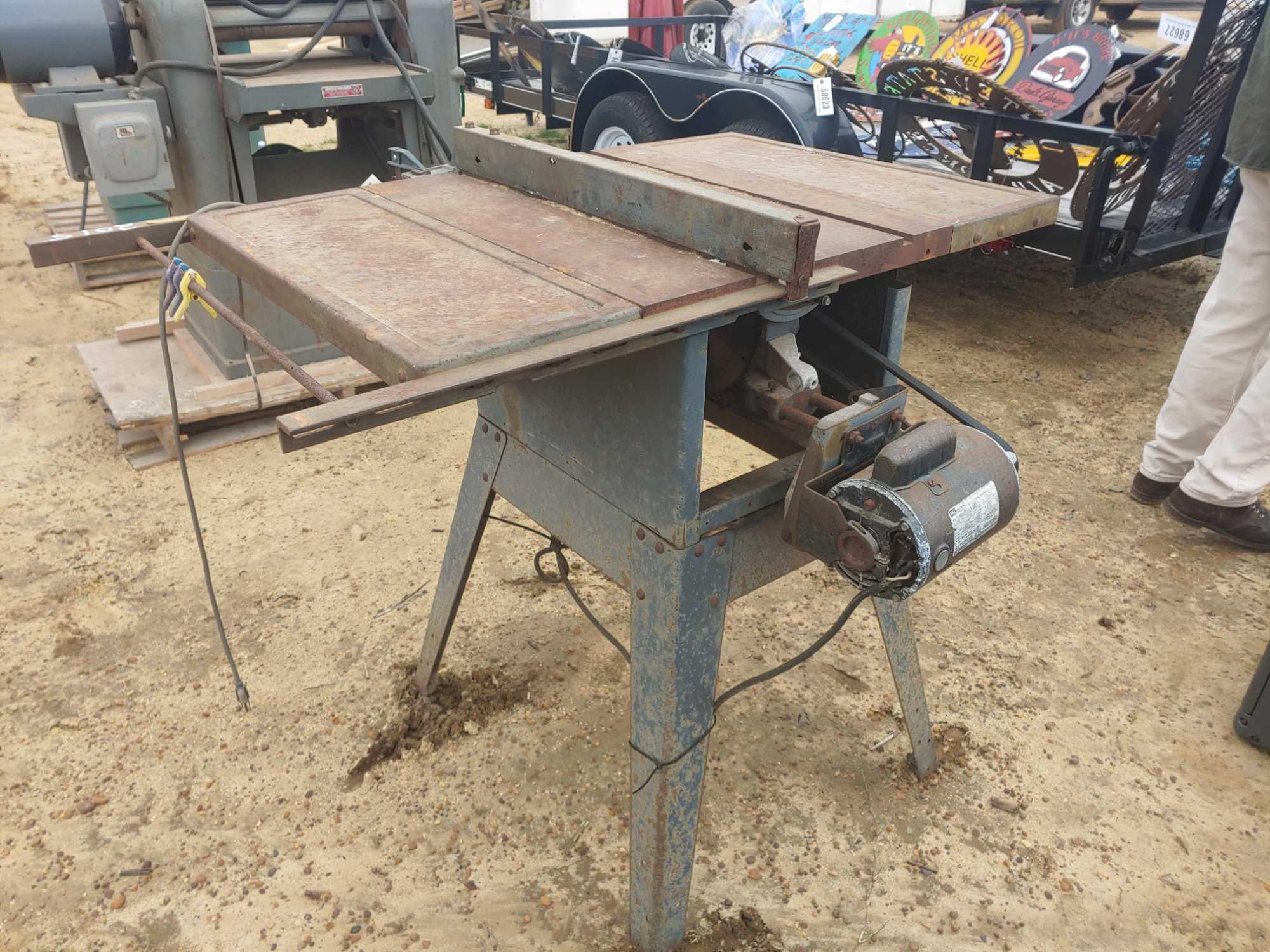 CRAFTSMAN 10 INCH TABLE SAW