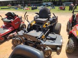 124 - CUB CADET COMMERCIAL M72