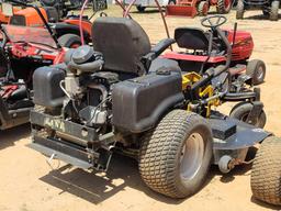 124 - CUB CADET COMMERCIAL M72