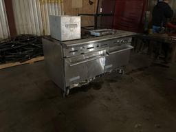 AMERICAN RANGE 8 BURNER GAS STOVE