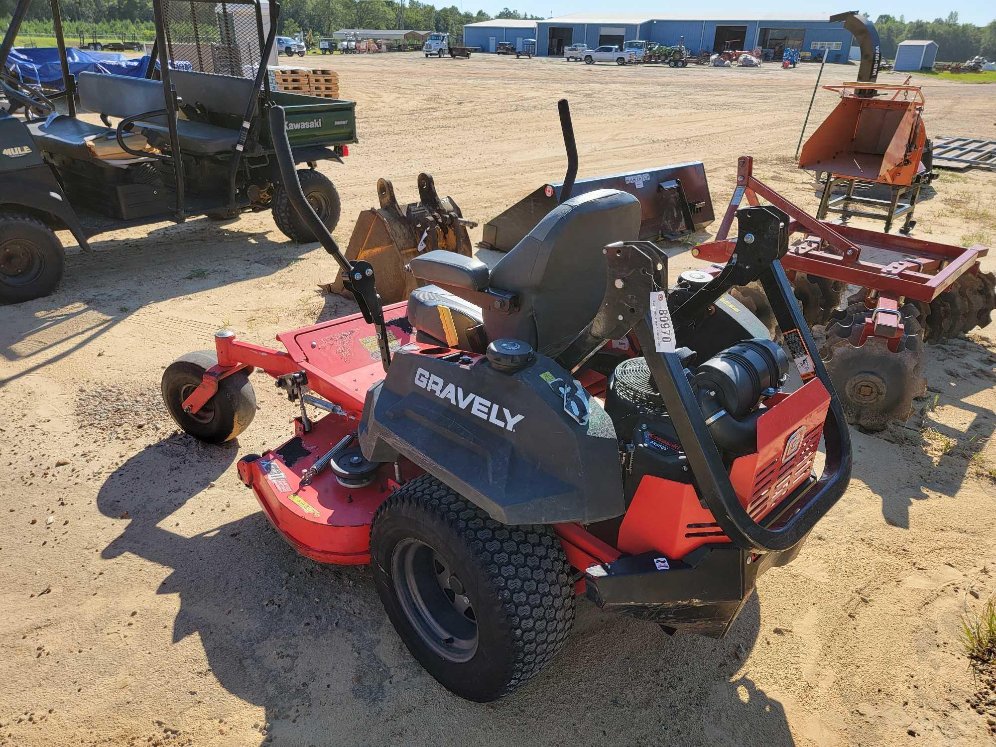 123 - GRAVELY PRO TURN 252 ZERO TURN MOWER