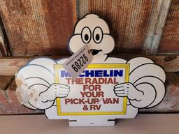 "MICHELIN THE RADIAL FOR YOUR PICK-UP"