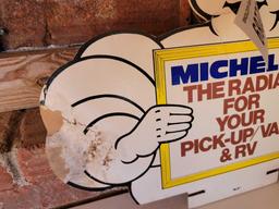 "MICHELIN THE RADIAL FOR YOUR PICK-UP"