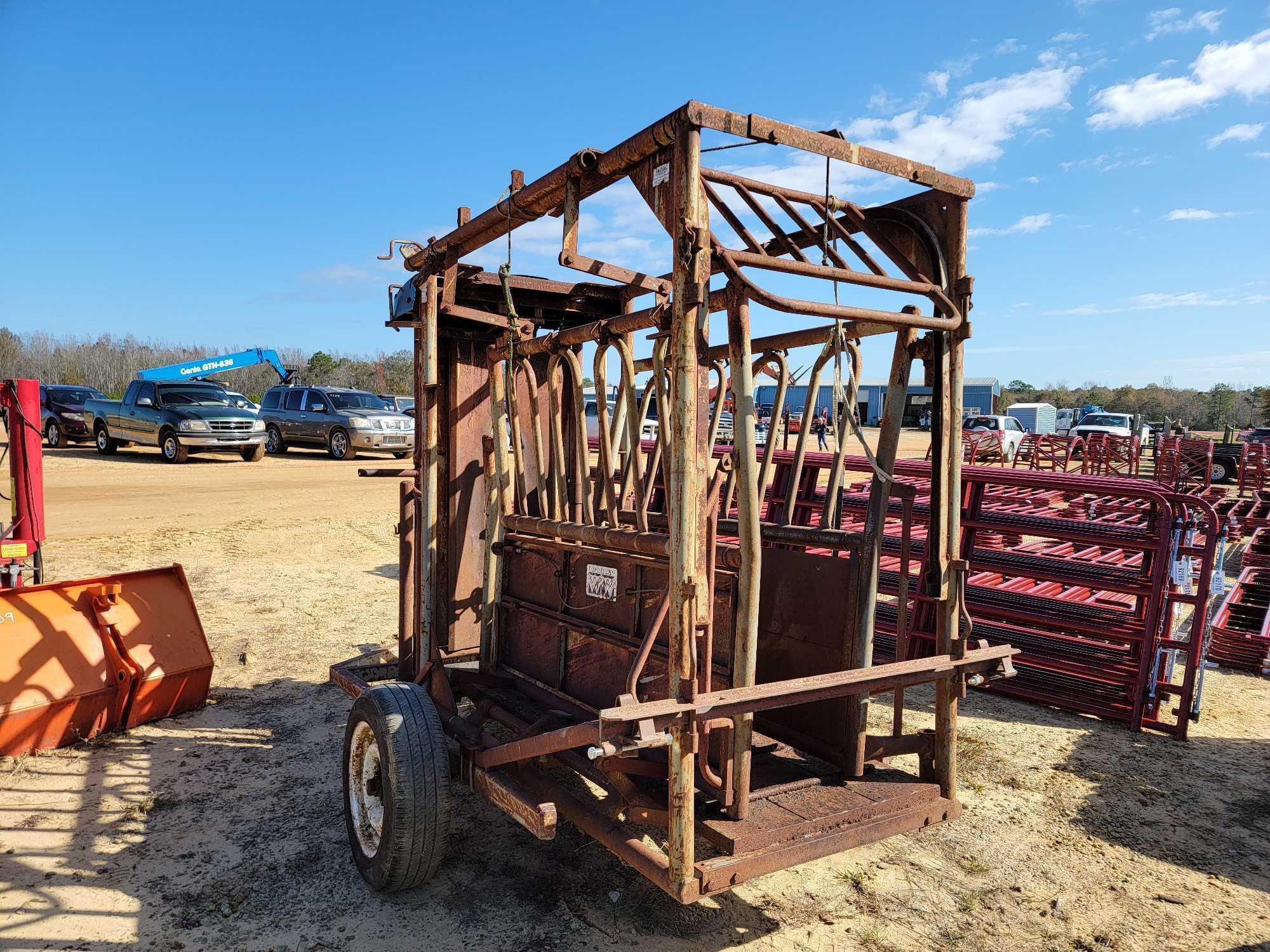 W.W CATTLE CHUTE