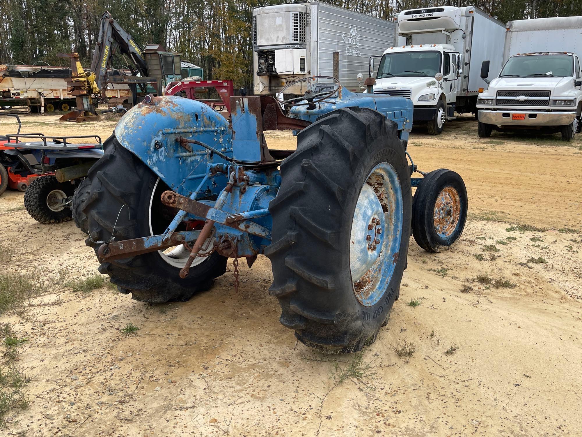 1210 - FORD 3000 TRACTOR