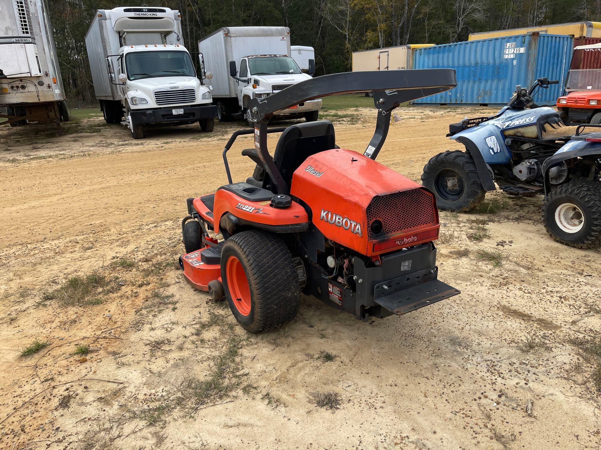 1215 - KUBOTA ZD221 ZERO TURN MOWER