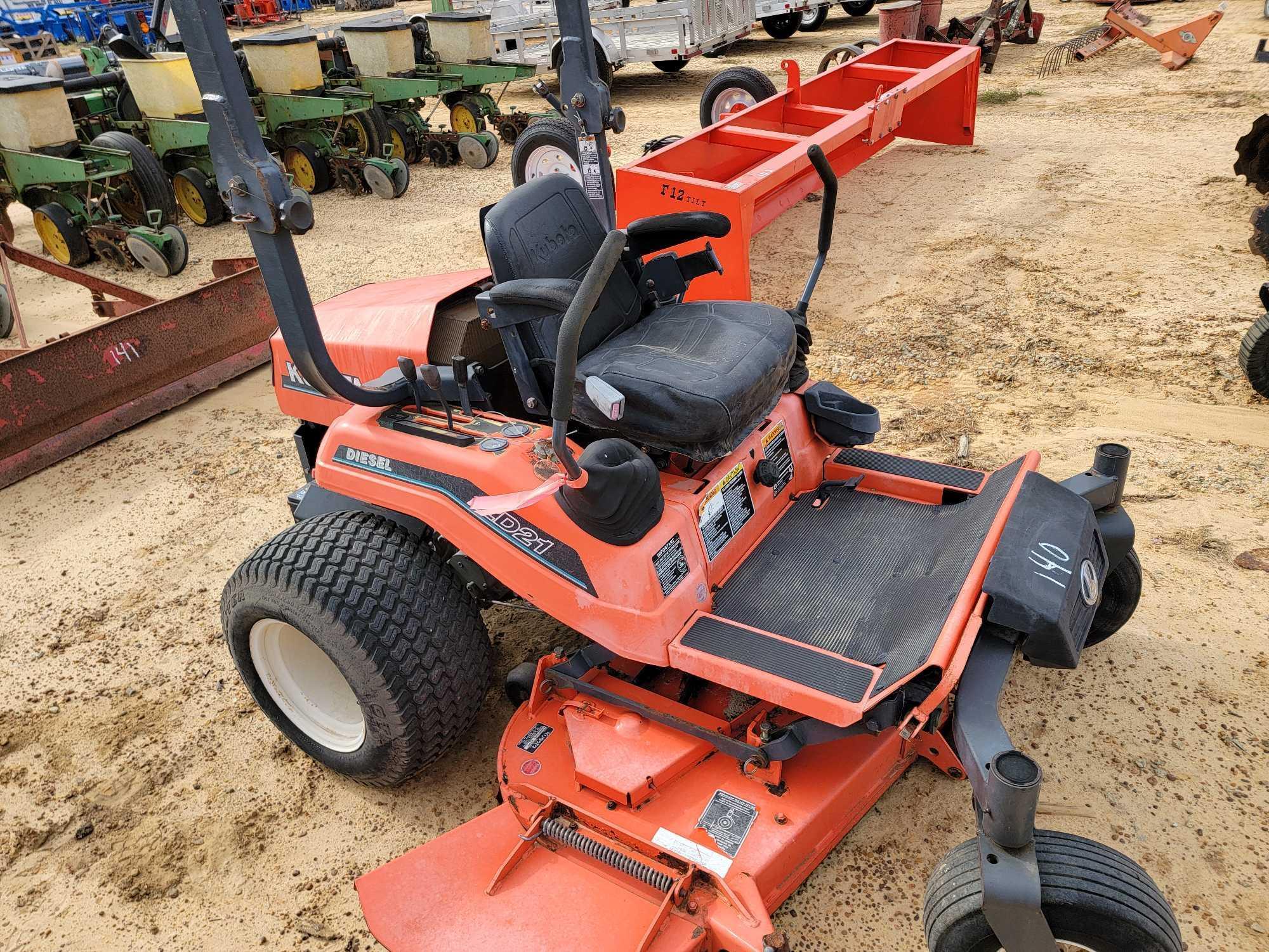 140 - KUBOTA ZD21 ZERO TURN LAWN MOWER