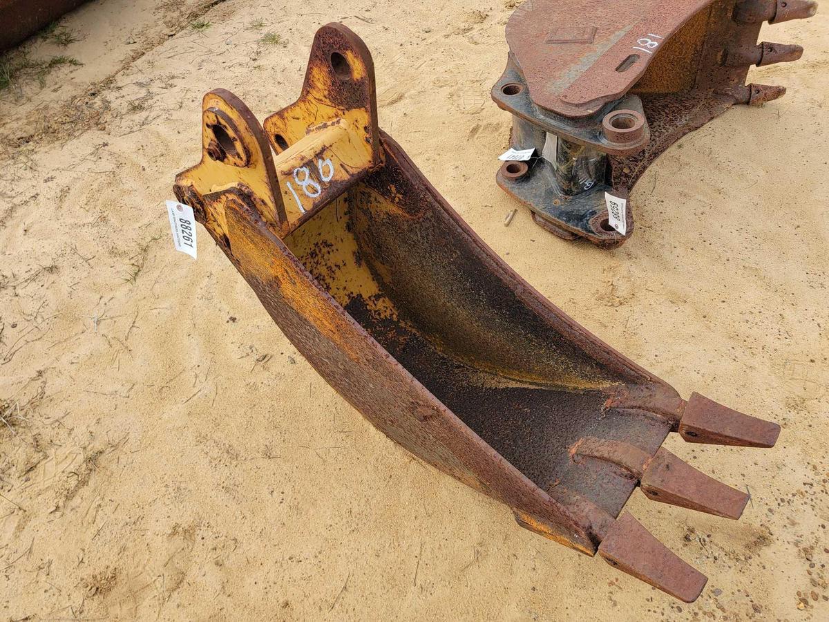 180 - 12" BACKHOE BUCKET