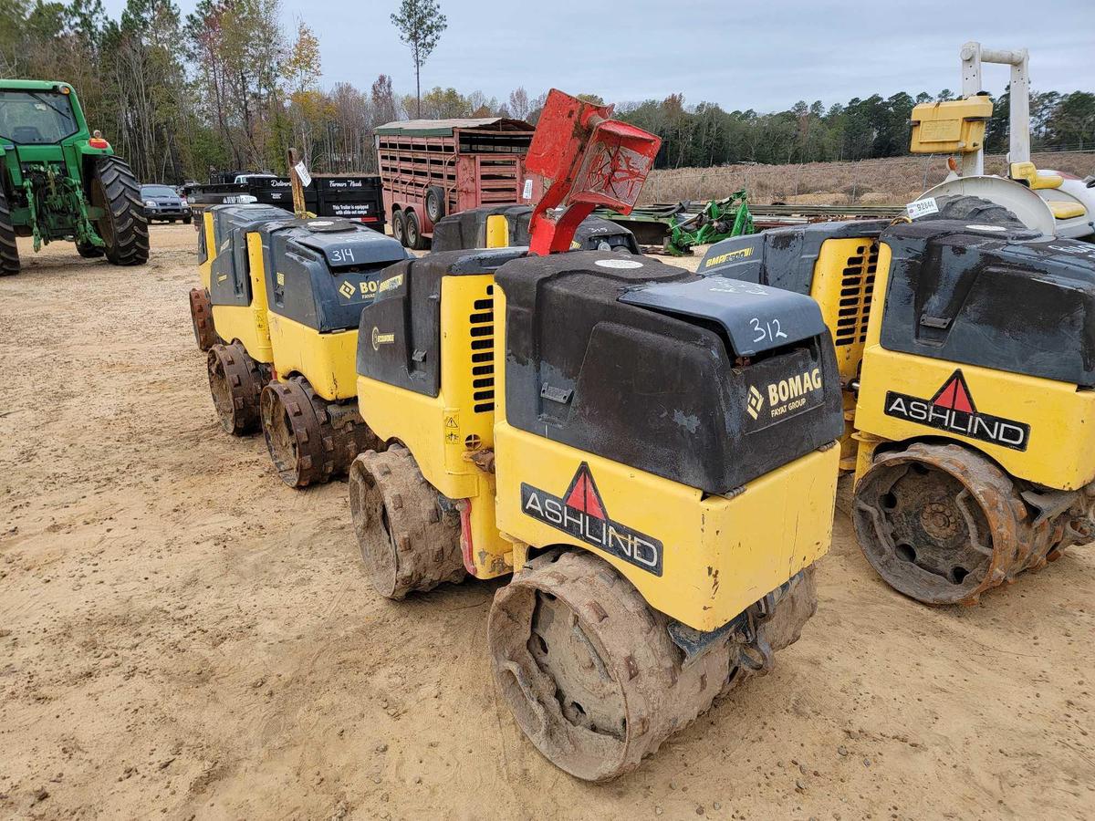 312 - 2016 BOMAG BMP8500 TRENCH ROLLER