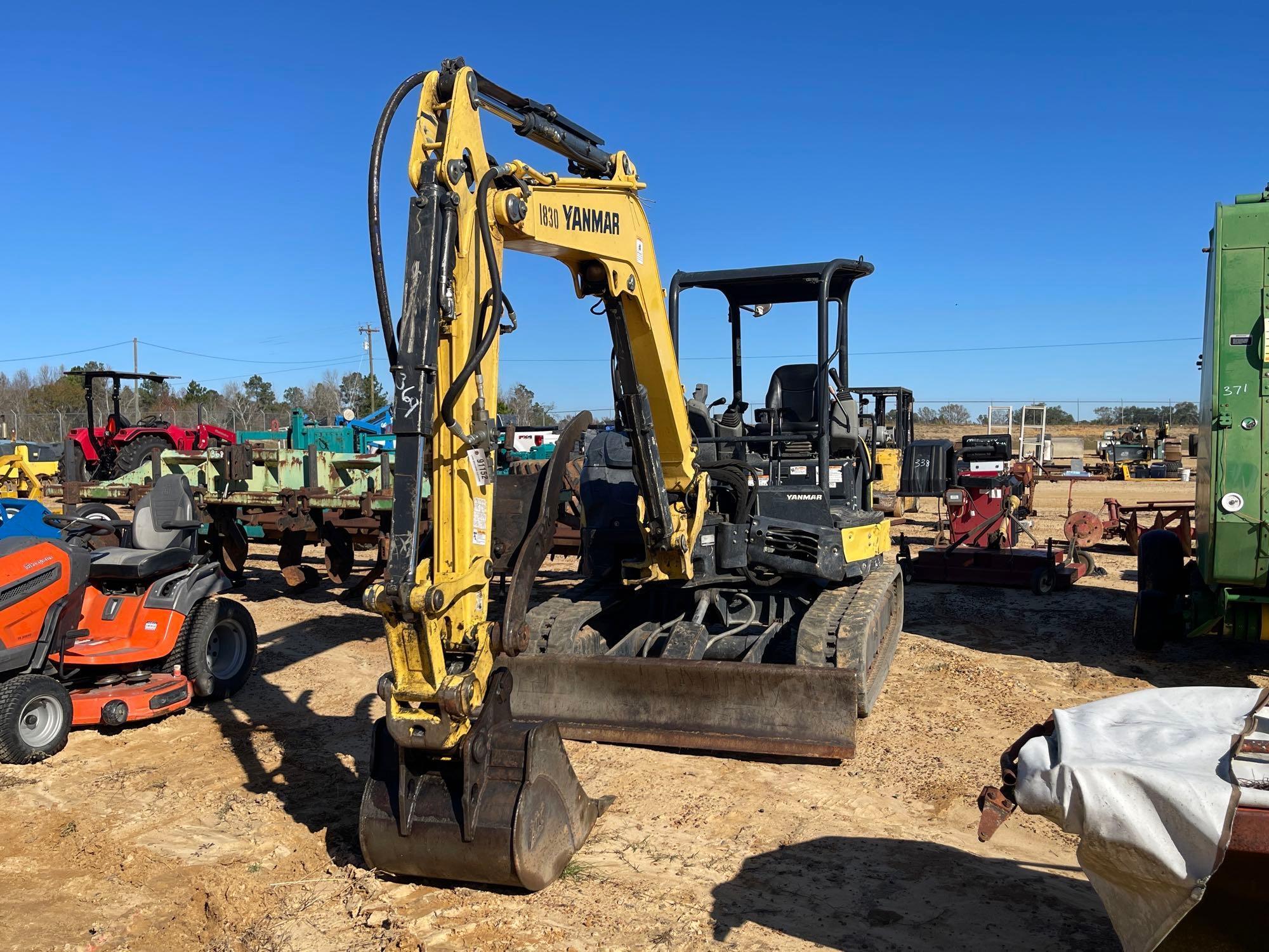 369 - 2020 YANMAR VI0 50-6A EXCAVATOR