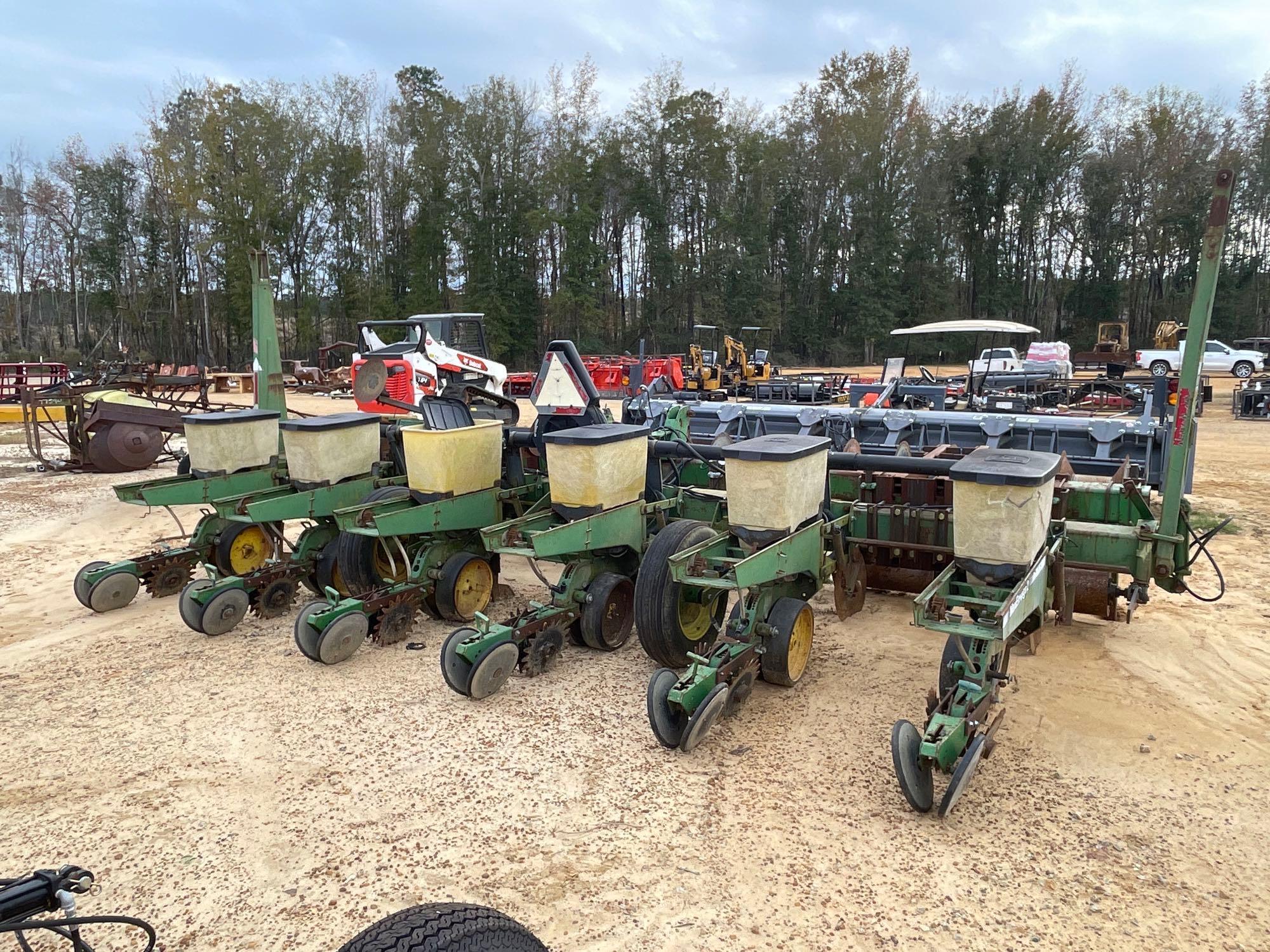 448 - JOHN DEERE 6 - ROW MAX EMERGE 2 AIR PLANTERS