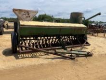 373 - JOHN DEERE 8200 12' GRAIN DRILL