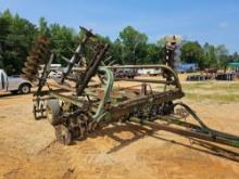 JOHN DEERE 2' FOLDING HARROW PULL BEHIND