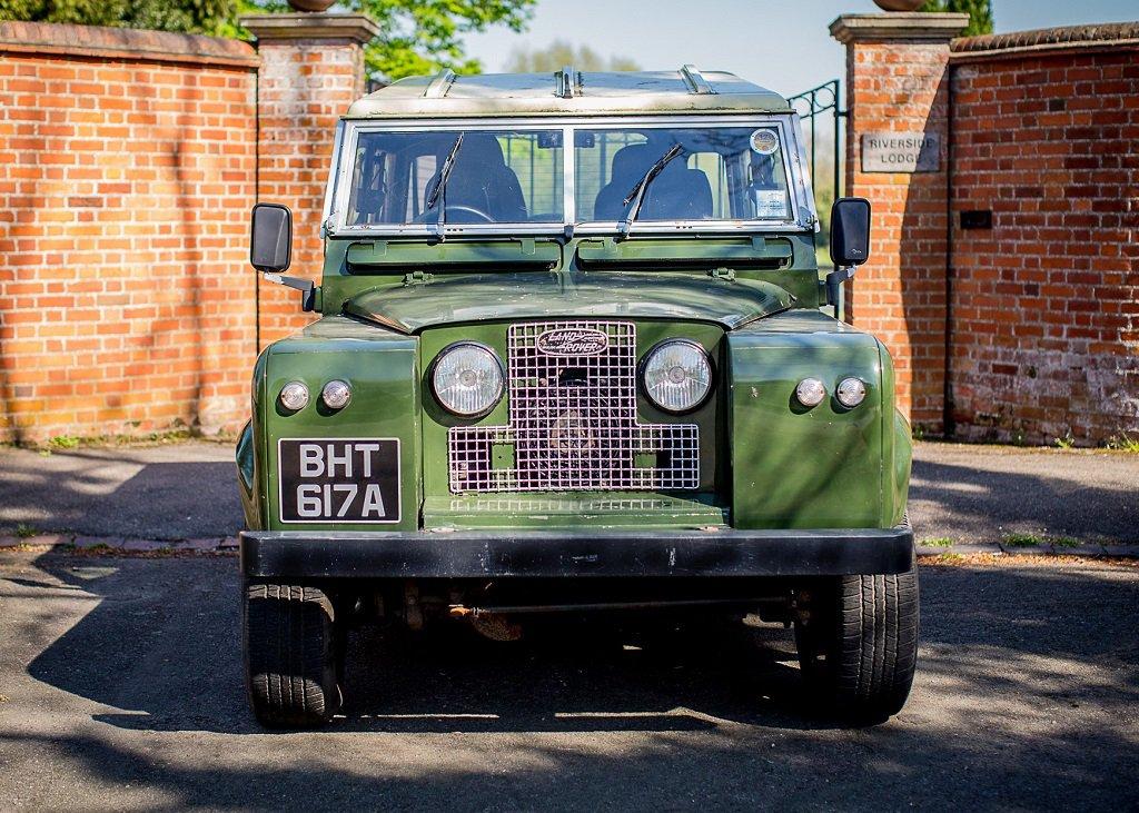 Land Rover Series IIa