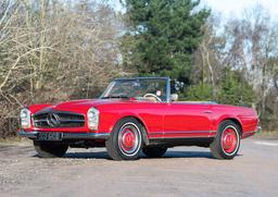 Mercedes-Benz 230 SL Pagoda