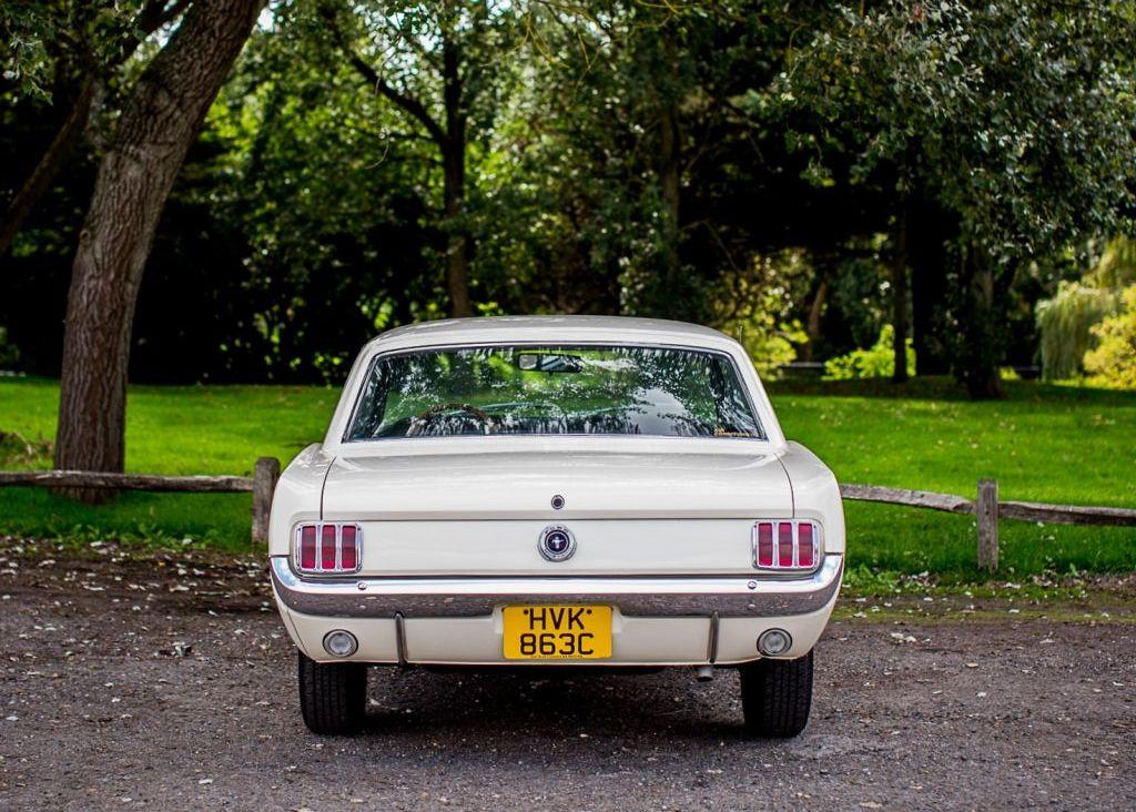 Ford Mustang Notchback