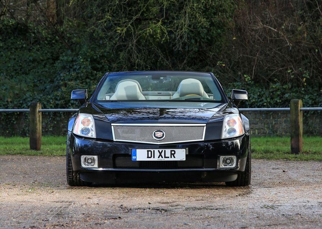 Cadillac XLR Roadster