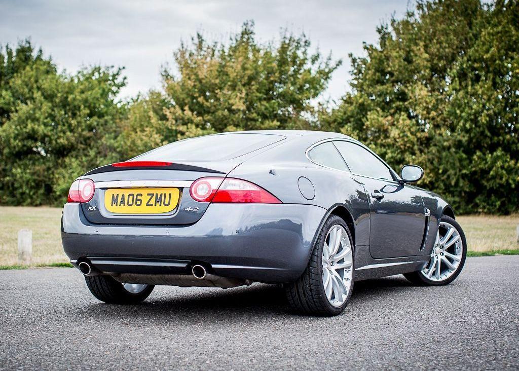 Jaguar XK8 Coupe