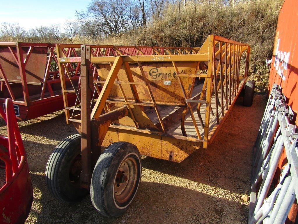 GRUETTS 22' SLANT BAR PULL TYPE FEEDER WAGON