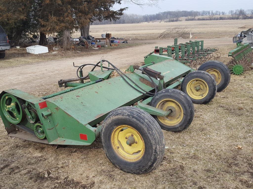 JOHN DEERE 27 SHREDDER