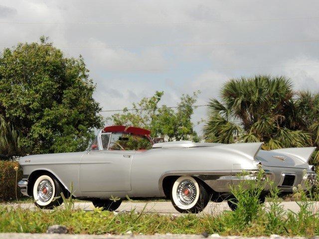 1957 CADILLAC ELDORADO BIARRITZ