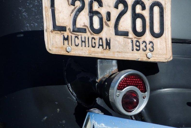 1933 Pontiac 5-Window