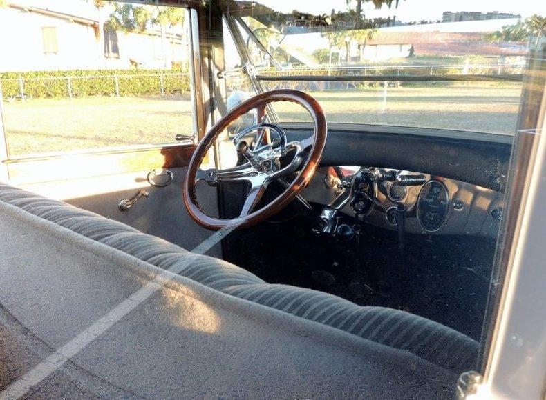 1925 LINCOLN MODEL L BERLINE