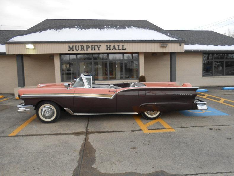 1957 FORD SKYLINER RETRACTABLE