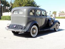 1933 Pontiac 5-Window