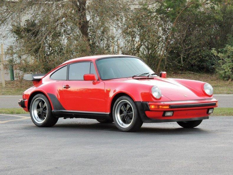 1985 PORSCHE 911 TURBO-LOOK