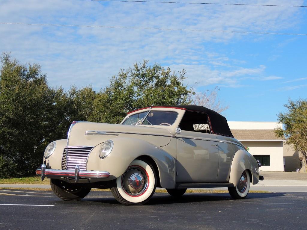 1939 Mercury Convertible Coupe