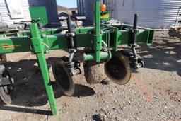 2015 John Deere 2100 7 shank ripper